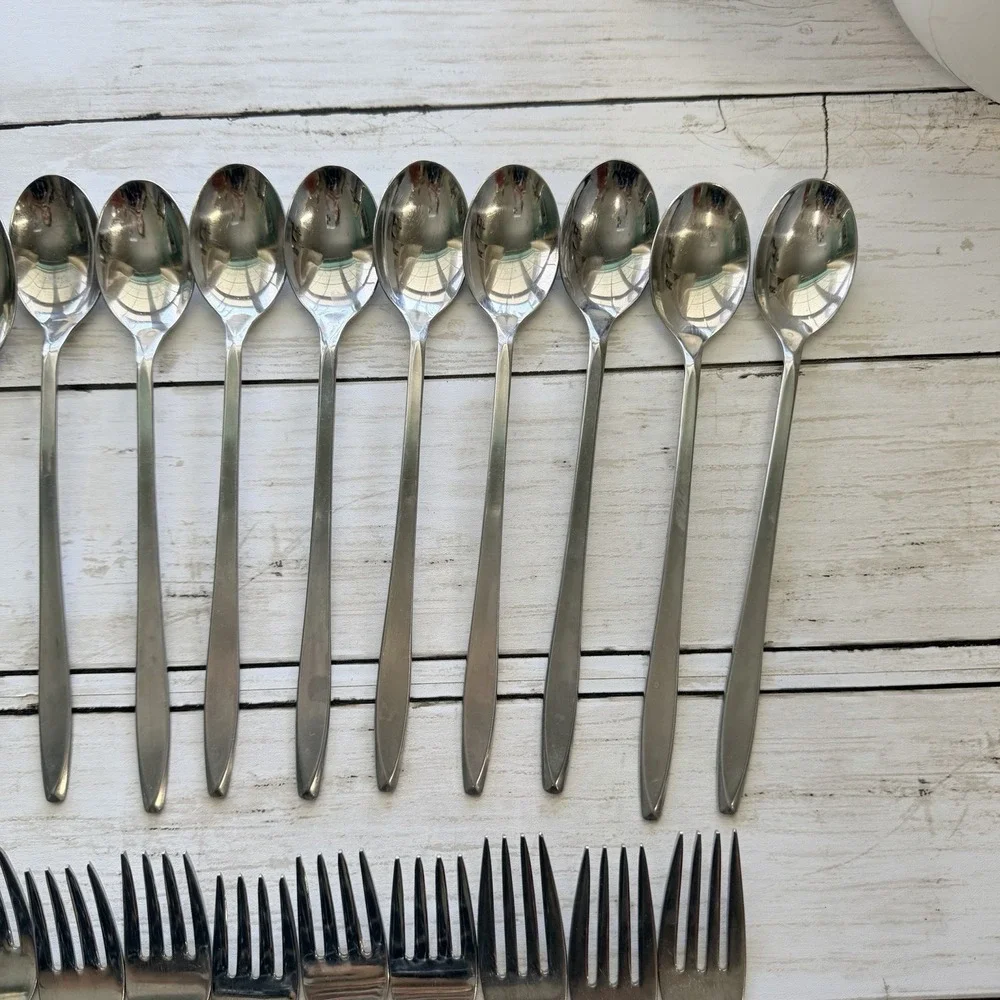 International Silver preowned good